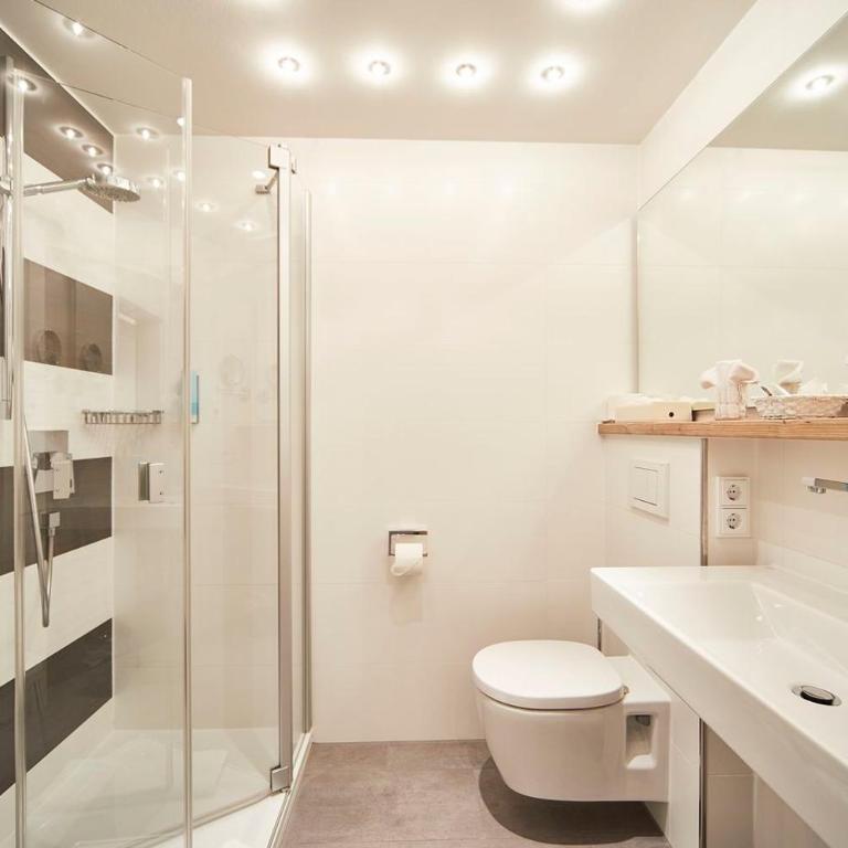 Hotel Rosenstock - Erwachsenenhotel - Adults only 15 plus - Standard Doppelzimmer - 4