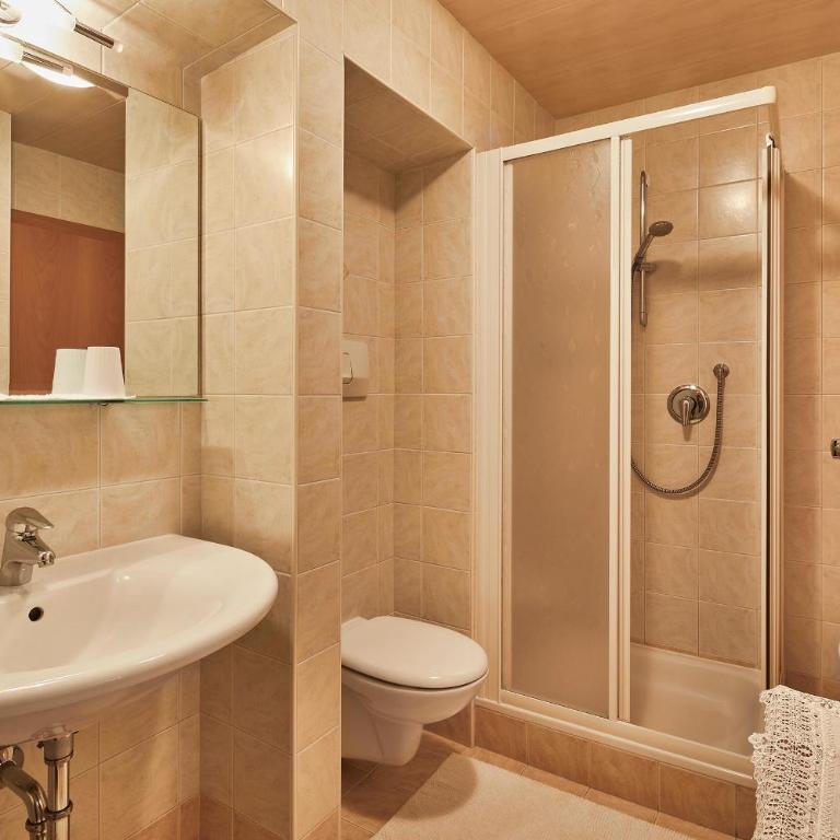 Garni Reutlingen - Suite con Balcone - 5
