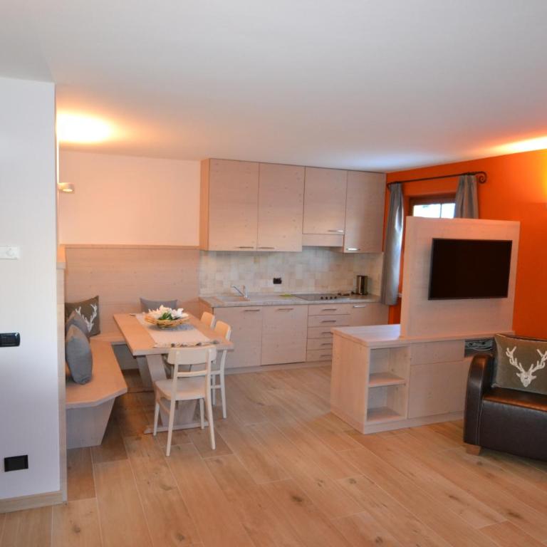 Casa Urbani - Appartamento con 2 Camere da Letto - 4