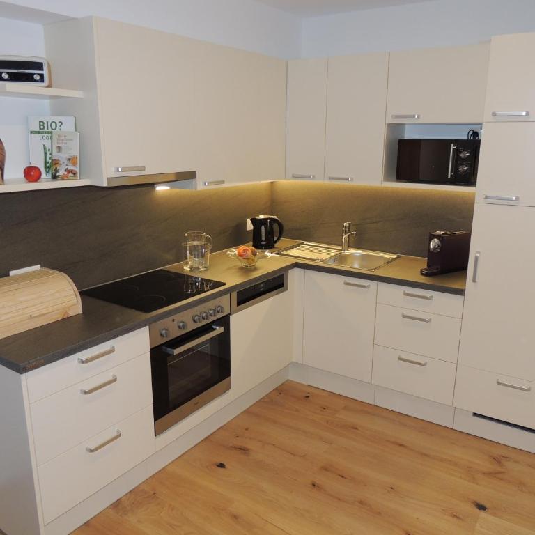 Buttererhof-Apartments - Apartment mit 2 Schlafzimmern und Balkon - 3