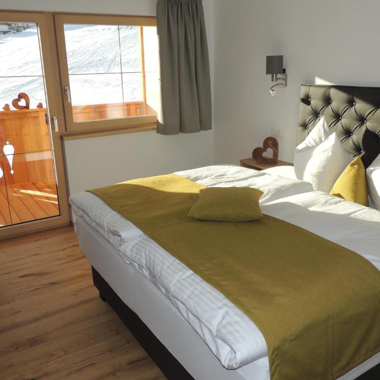Buttererhof-Apartments - Apartment mit 2 Schlafzimmern und Balkon - 5