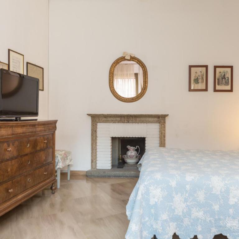 Cristina Rossi Bed and Breakfast - Camera Matrimoniale Superior con Vasca - 7