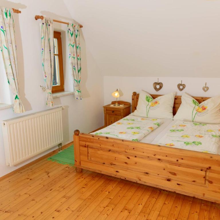 Dorfhof Bauer - Apartment mit 2 Schlafzimmern - 1
