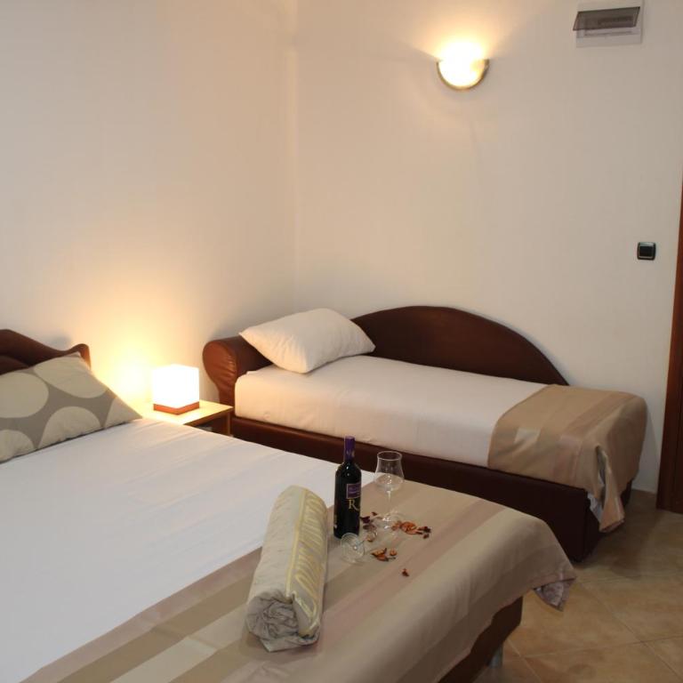 Apartments Perezaj II - Studio with Terrace (2 Adults) - 5