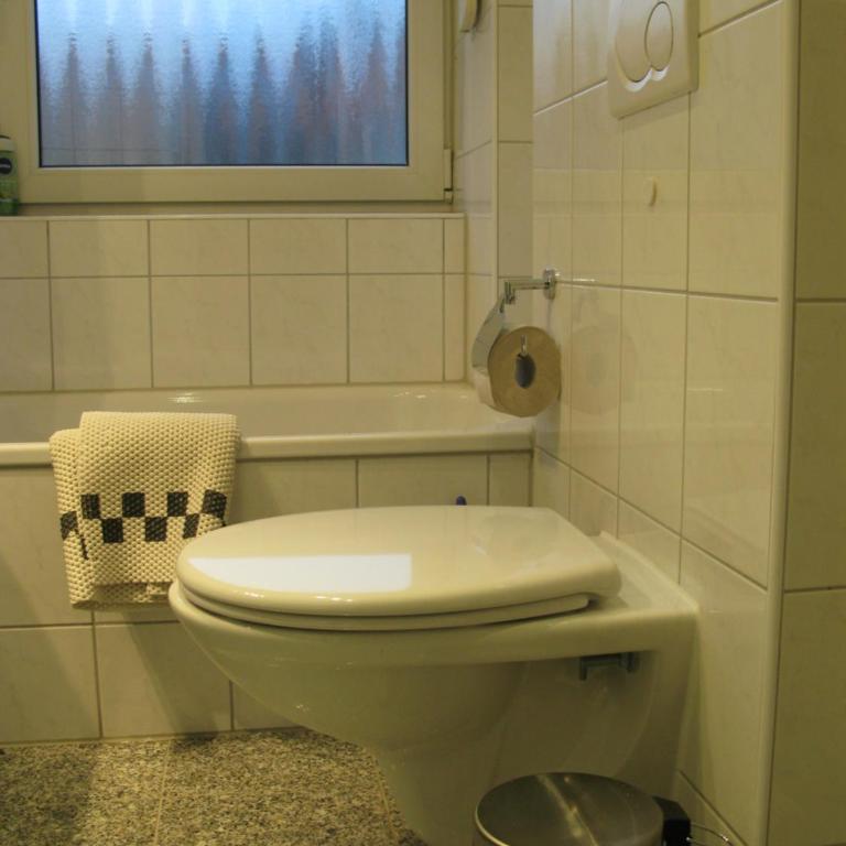 Messe-/Ferienwohnung - Appartamento con 2 Camere da Letto - Primo Piano - 20