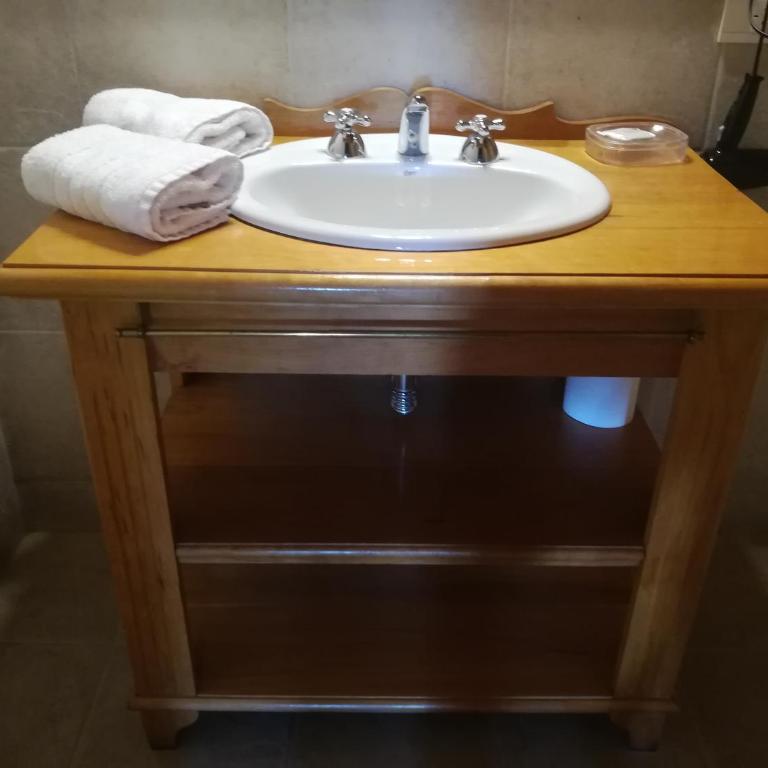 Cabañas La Encantada - Four-Bedroom House - 8