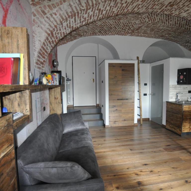 A Casa Di Maya - Apartment with Garden View - 22