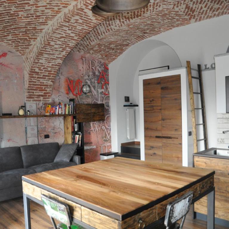 A Casa Di Maya - Apartment with Garden View - 25