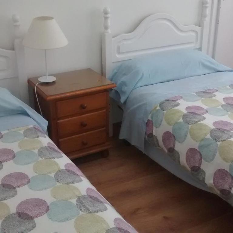 Pension Santa Rita - Habitación Doble con baño compartido - 1 o 2 camas - 7