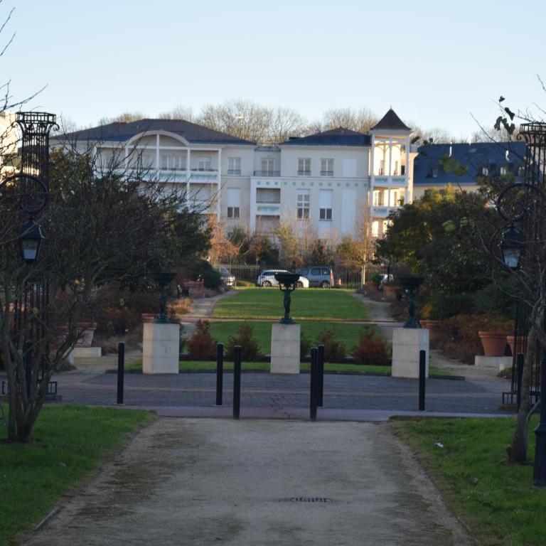 Appartement avec rez de jardin à Disneyland - Appartement - Rez-de-Chaussée - 52
