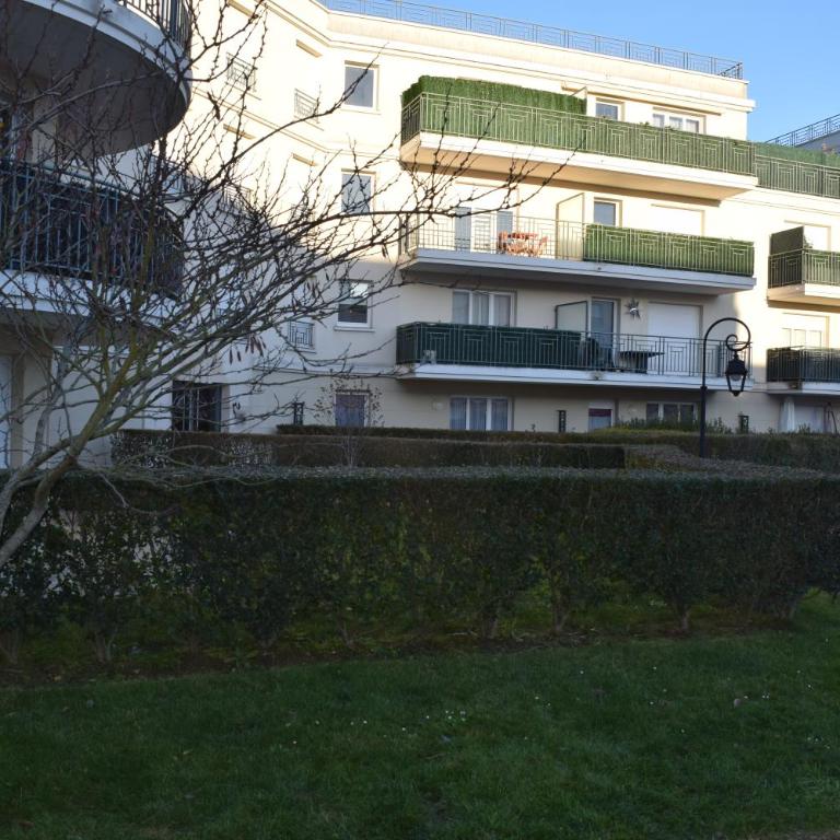 Appartement avec rez de jardin à Disneyland - Appartement - Rez-de-Chaussée - 53