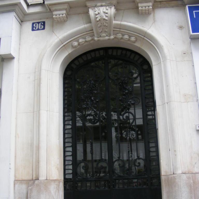 Paris Lady Mimi - Studio - 26