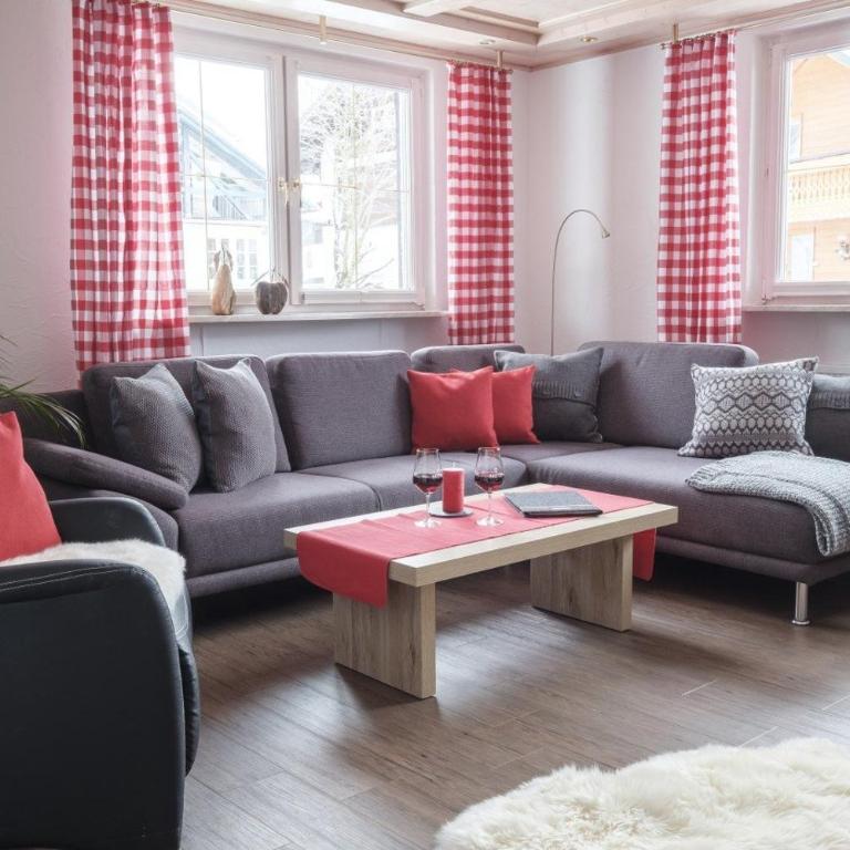 Ferienwohnungen dorfhaus - Three-Bedroom Apartment (Vielplatz) - 3