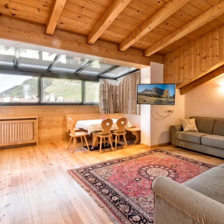 Residence Cesa Rives - Appartamento Superior con 2 Camere da Letto e Balcone - 6