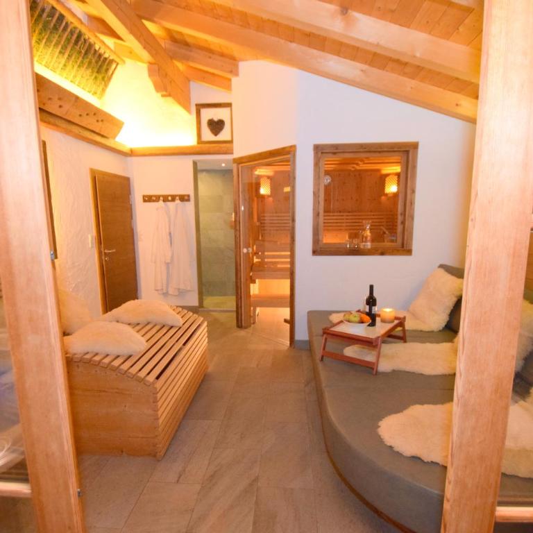 Chalets & Apartments Wachterhof - Superior Chalet mit Whirlpool und Sauna - 13