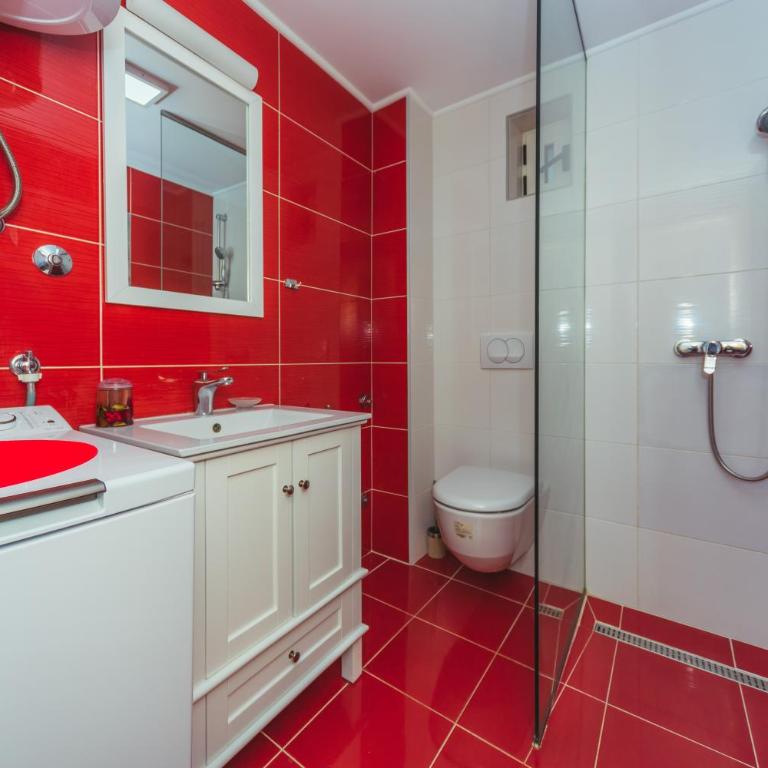 Galija lux Petrovac - Apartman sa Pogledom na More - 7