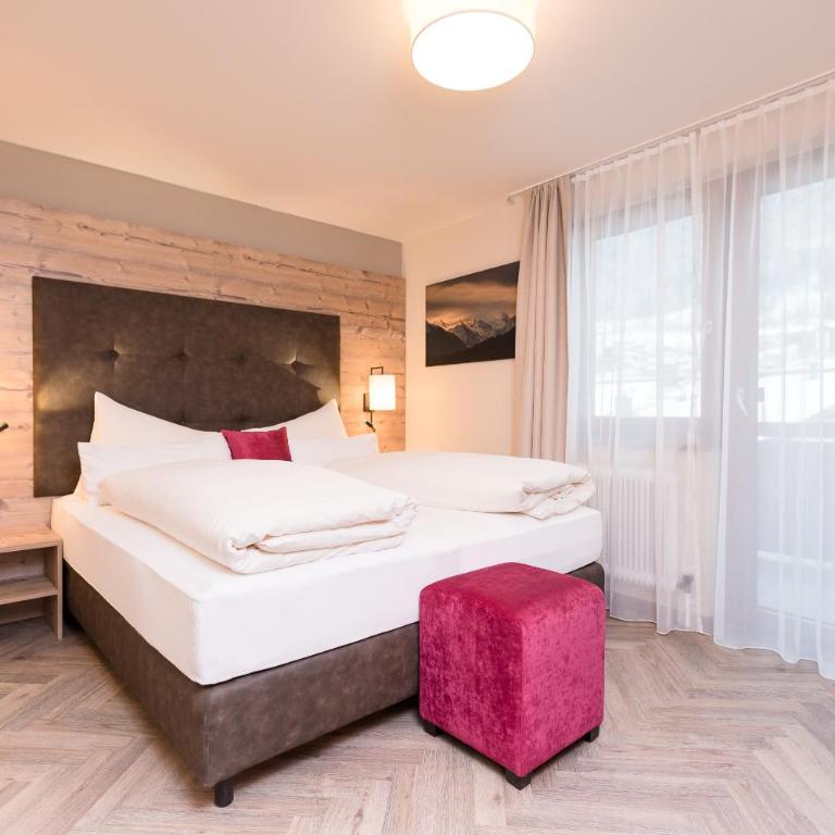 Alpenhotel Tirolerhof - Deluxe Doppelzimmer - 3