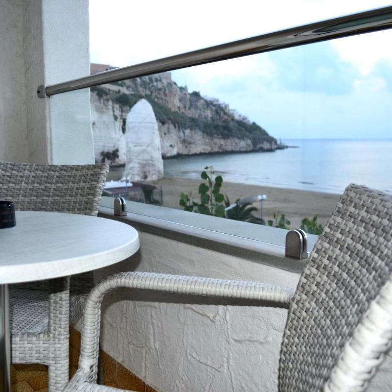 Hotel Merinum - Camera Tripla con Balcone e Vista Mare - 5