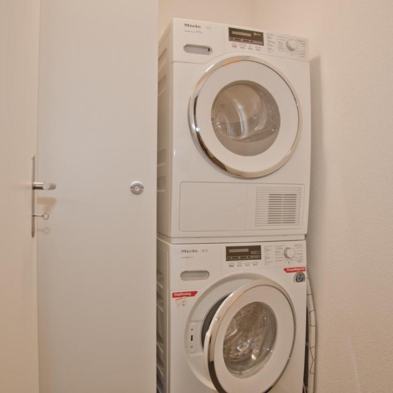 Apartment Flüehblüemli - GRIWA RENT AG - Two-Bedroom Apartment - 9