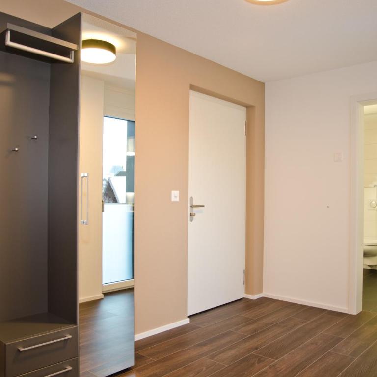 Apartment Flüehblüemli - GRIWA RENT AG - Two-Bedroom Apartment - 10