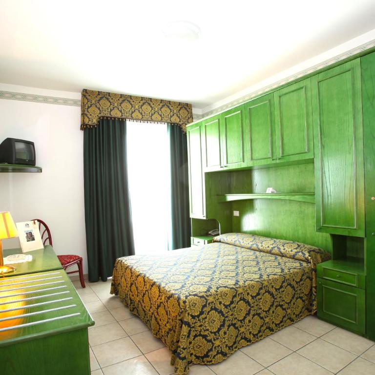 Hotel Garni San Carlo - Camera Quadrupla - 1