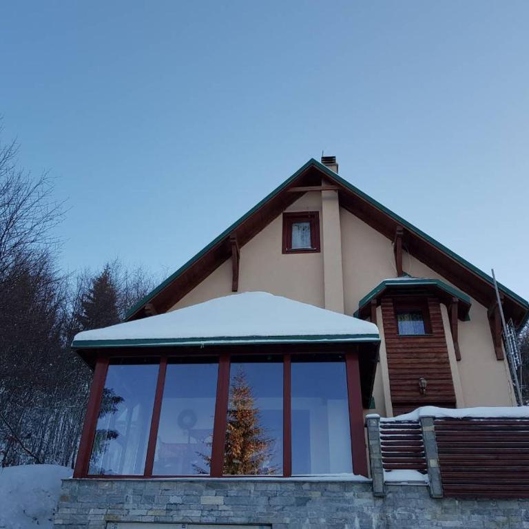 Planinski Biser - Five-Bedroom House - 3