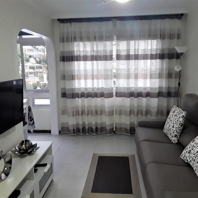 Avenida Tirajana Nº3 - Apartamento con vistas a la piscina - 26
