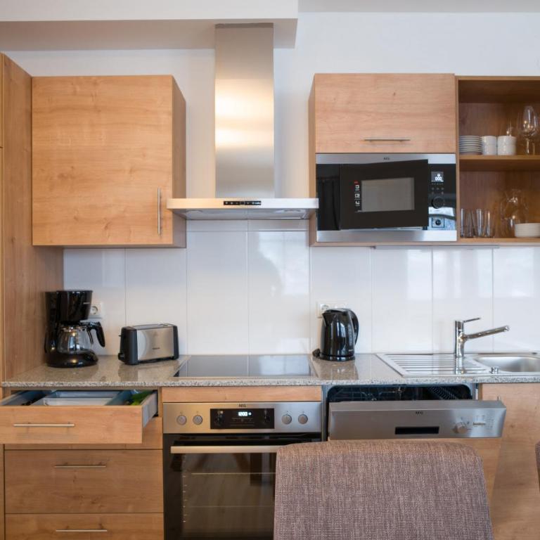 Lake view suites Villa Julia by we rent - Apartment mit Terrasse - 3