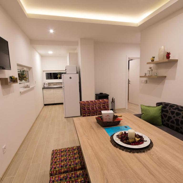 Apartmani MONT 1 - Two-Bedroom Apartment - 7