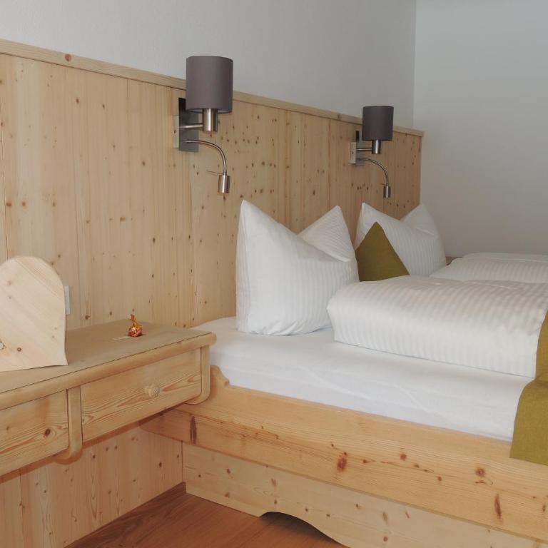 Buttererhof-Apartments - Apartment mit 2 Schlafzimmern und Balkon 1 - 2