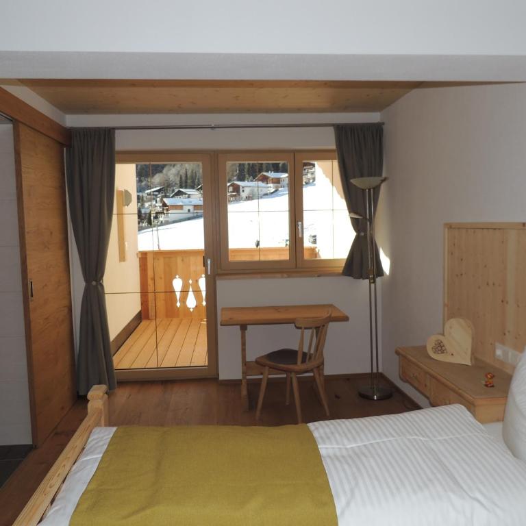 Buttererhof-Apartments - Apartment mit 2 Schlafzimmern und Balkon 1 - 25