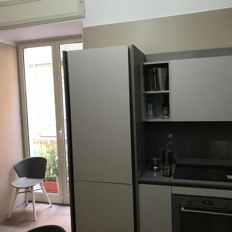 Napoli Com'era - Double Room with Balcony - 9
