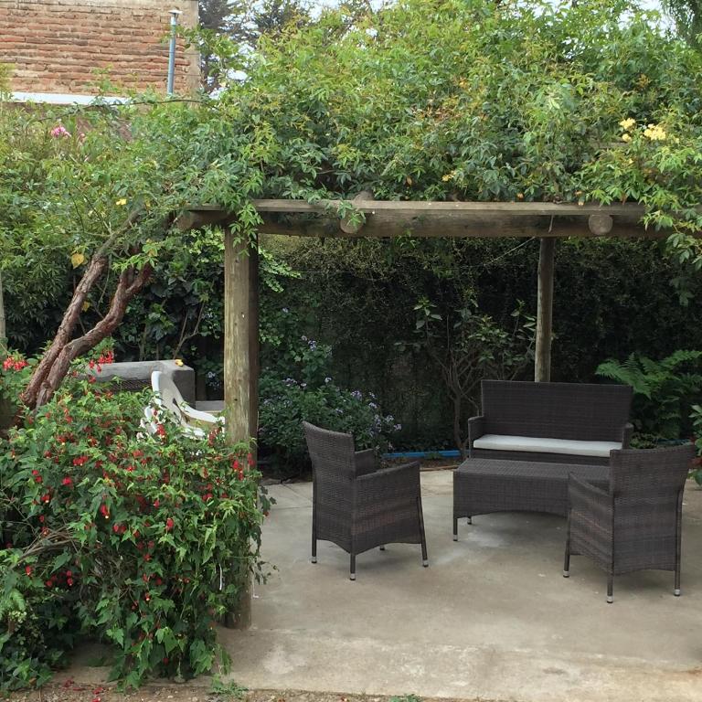 Cabañas granja Central - Three-Bedroom House - 24