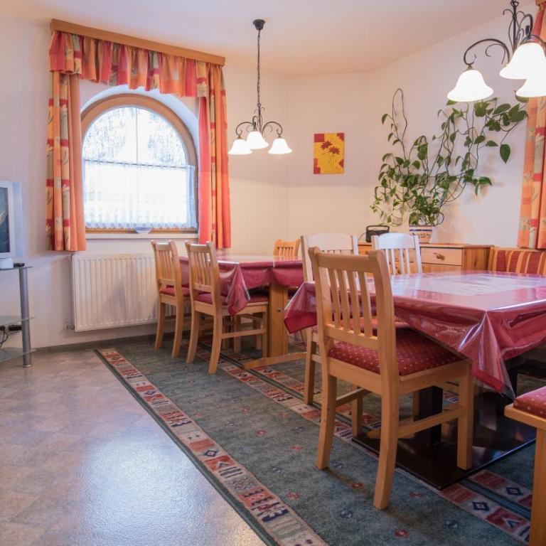 Haus Susanne - Apartment mit 3 Schlafzimmern und Balkon - 4