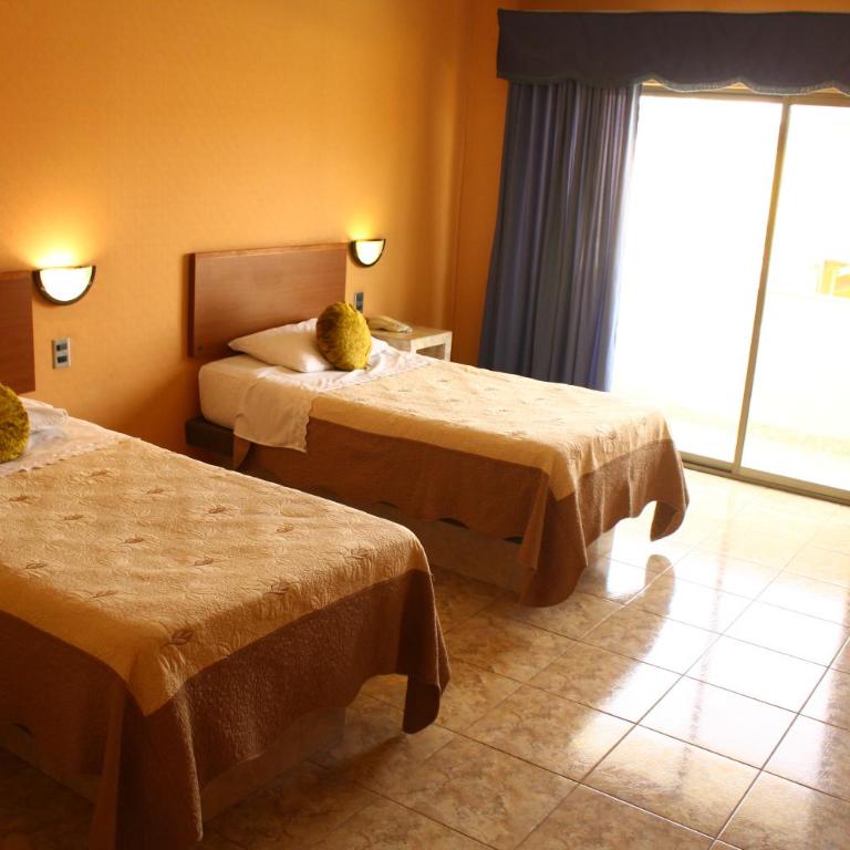 Hotel Costa Pacifico - Habitación Doble - 2 camas - 3