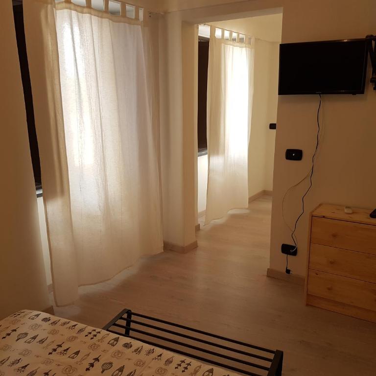 Il Daviduccio - Double Room with Private Bathroom - 13