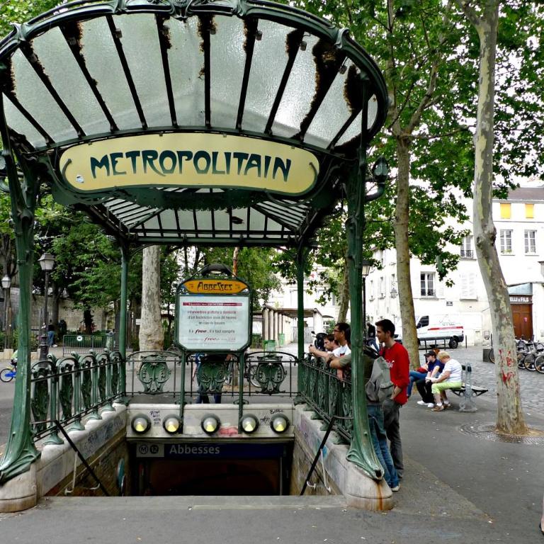 Abbesses Montmartre Apartment - Appartement Supérieur avec Sauna - 16