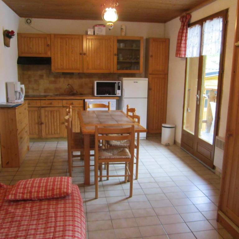 Le Clos De Cluny - Appartement - Vue sur Piscine - 5
