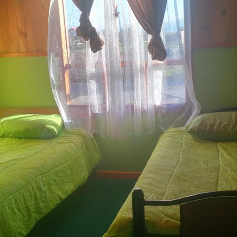 Cabañas y Camping Los Copihues - Two-Bedroom House - 3