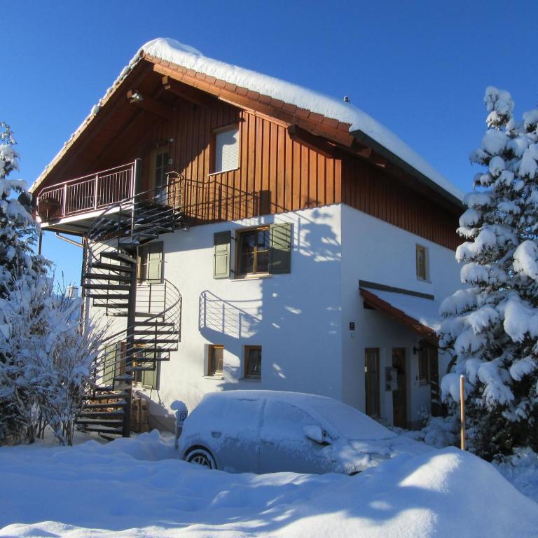 Ferienwohnung Sandra Wetzel - Apartment mit Blick auf die Berge - 22