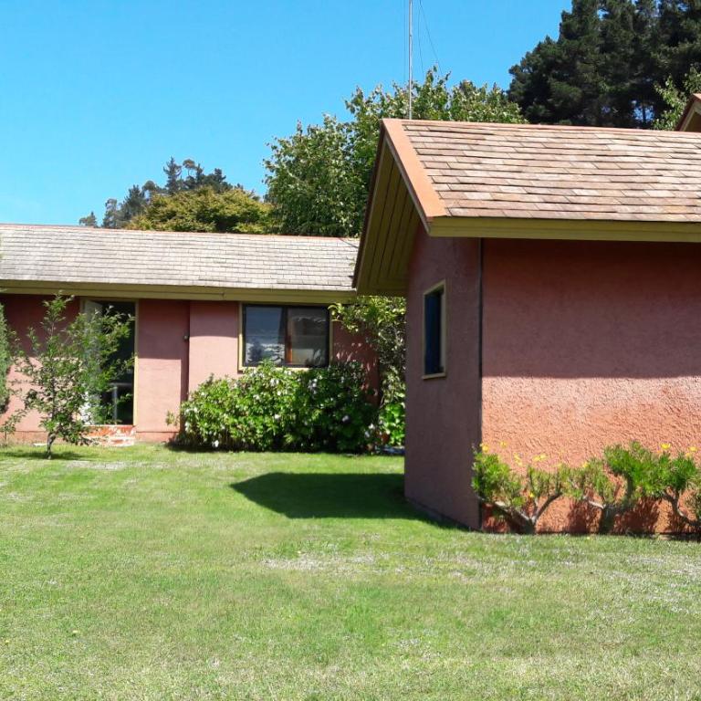 Pingueral - Four-Bedroom House - 7