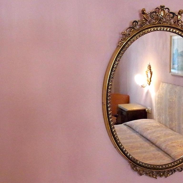 Hotel Cestelli - Double Room with Private Bathroom - 12