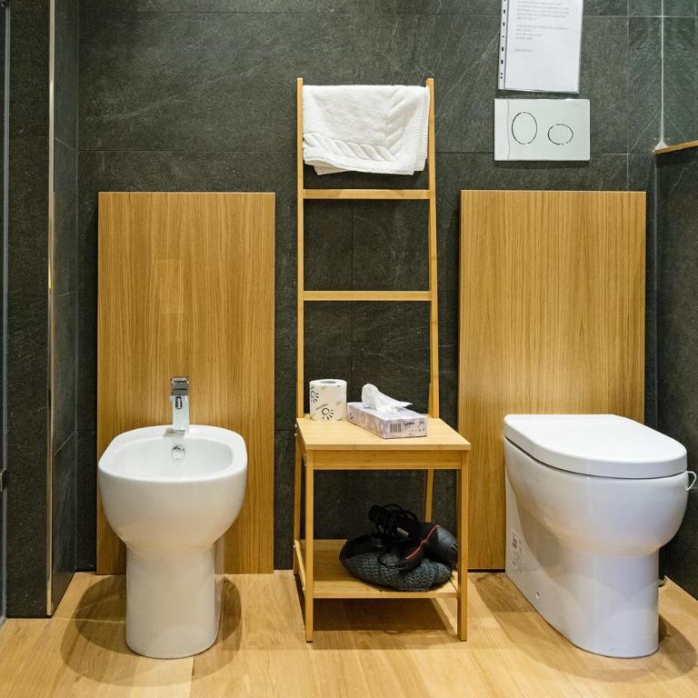 Kalamonjo Suite&Rooms - Deluxe Double or Twin Room with Balcony - 5