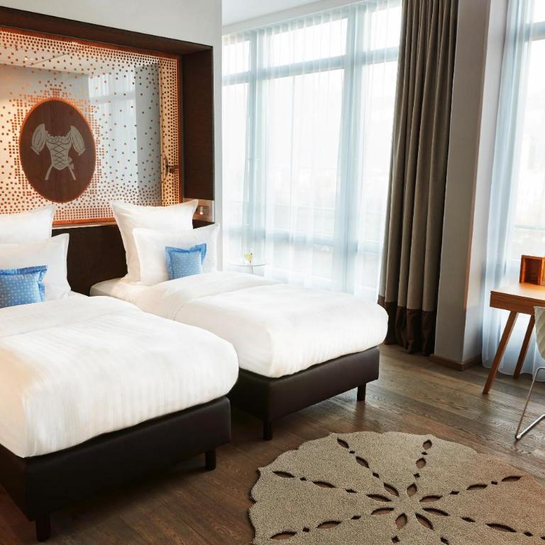 Steigenberger Hotel München - Superior Double or Twin Room - 4