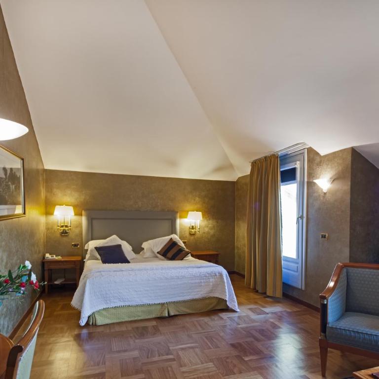 Hotel Palazzo Lovera - Junior Suite - 8