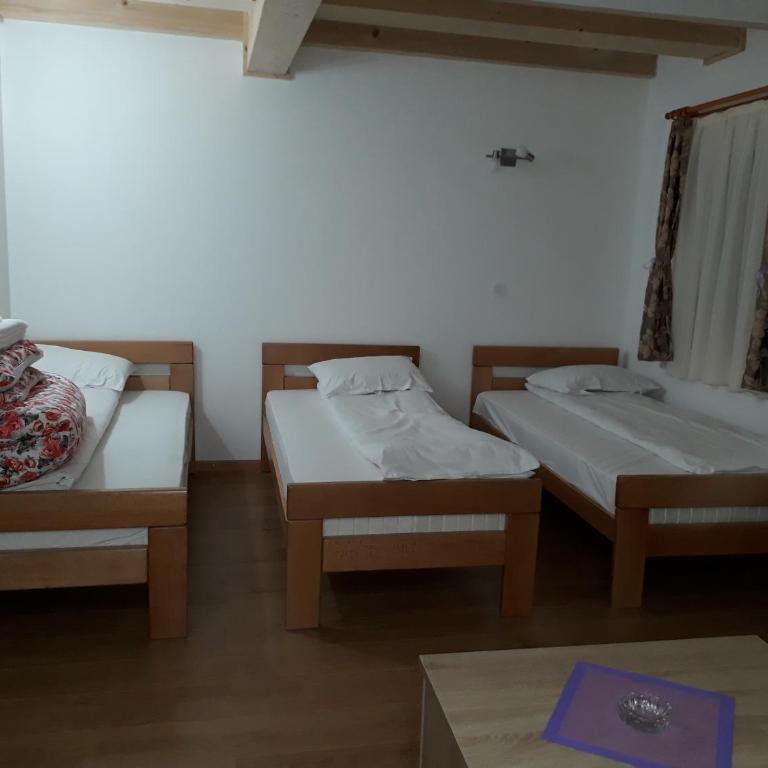 Apartments Panovic - Large Studio - 14
