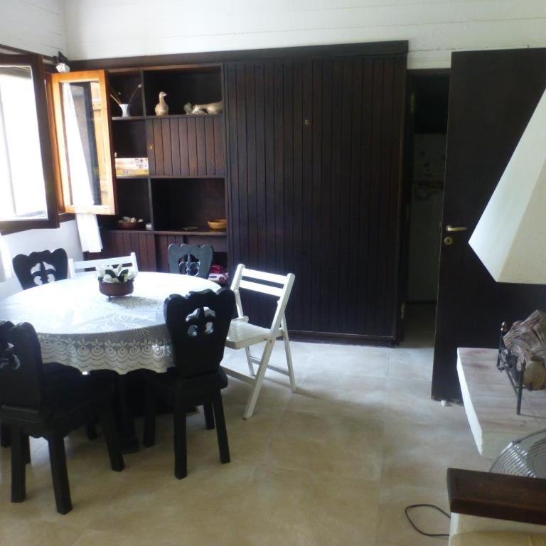 Casas De Pinamar - Casa Unifamiliar de 3 dormitorios - 31