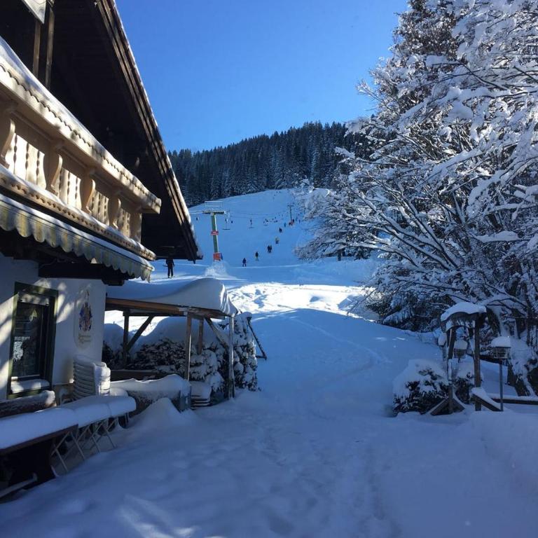 FeWo Alpenfreude mit Hallenbad - Apartment with Balcony - 32