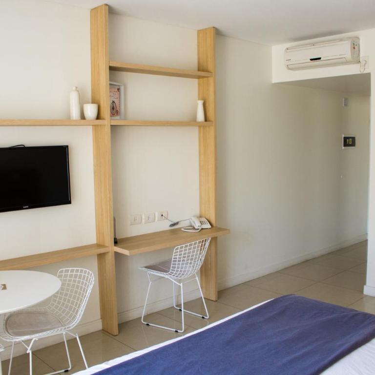 Lemon Suites - Habitación Doble con baño - 1 o 2 camas - 4