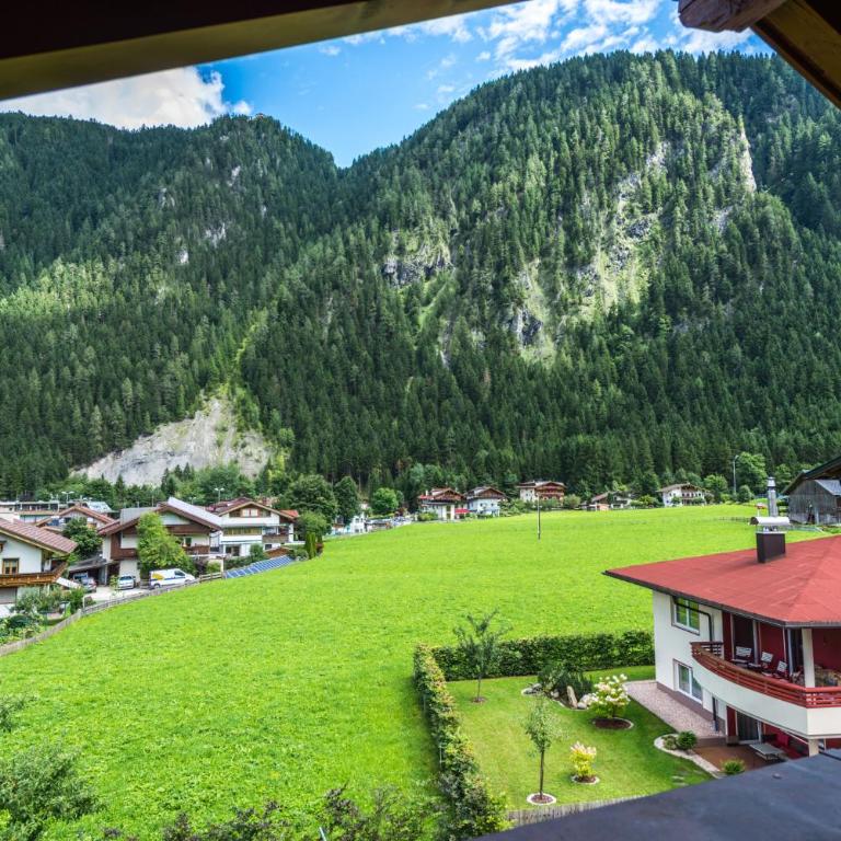 Moroder Haus - Suite mit Balkon - 9